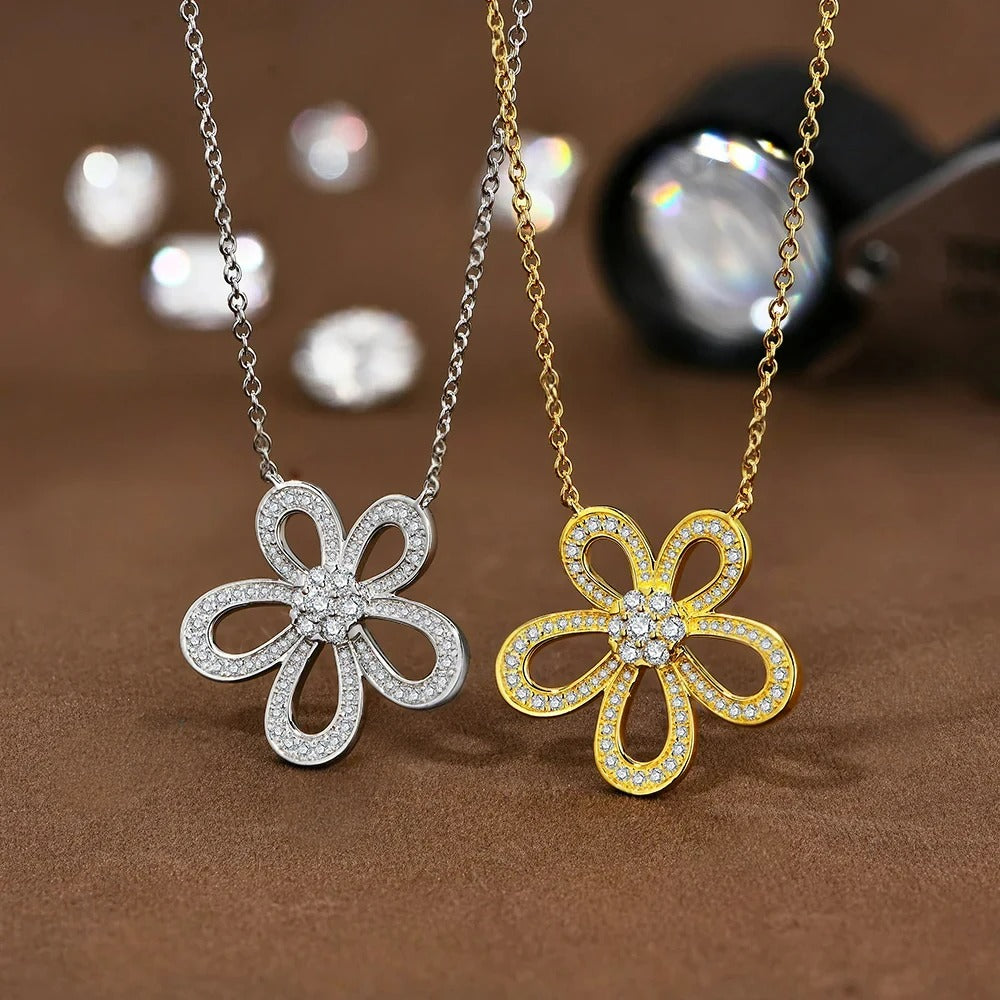 Flower-Shaped Moissanite Pendent Necklace in Sterling Silver