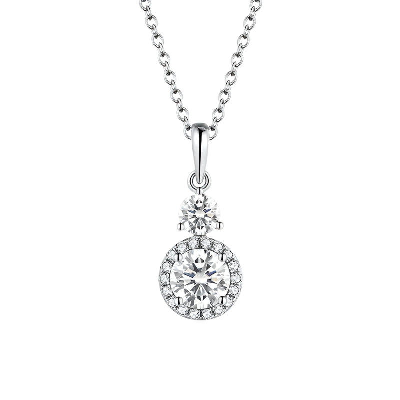 Round-Cut Moissanite Pendant Necklace in Sterling Silver